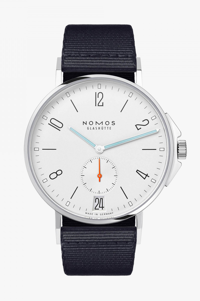 NOMOS Glashütte Ahoi Datum